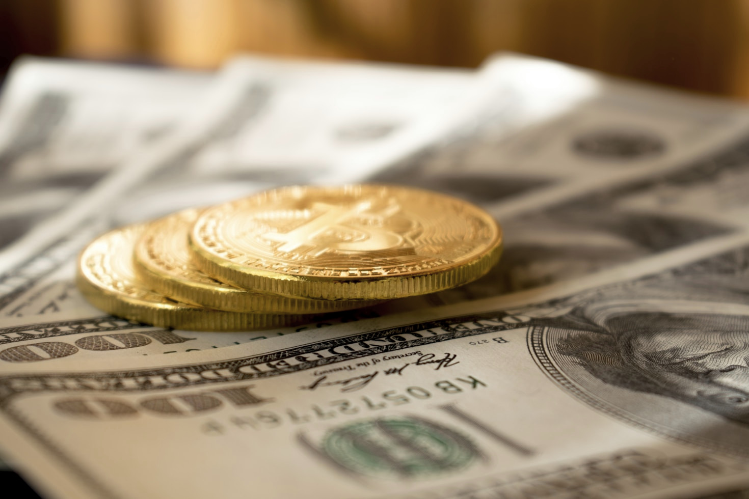 Mastering Financial Awareness with Fiscal Habits